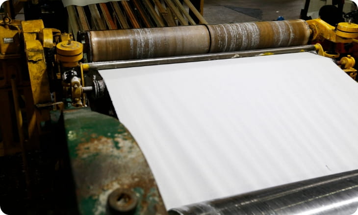 自社に古紙パルプ製造設備を保有排出古紙のみでオリジナル商品